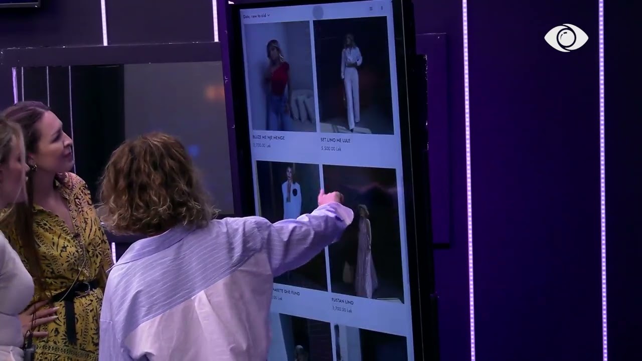 Perla Shop/ Vajzat porosisin veshje nga koleksioni i ri