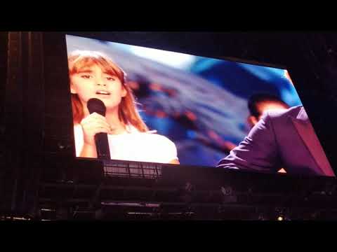 Hallelujah - Andrea Bocelli & 9yr old daughter Virginia, at Lakewood Church