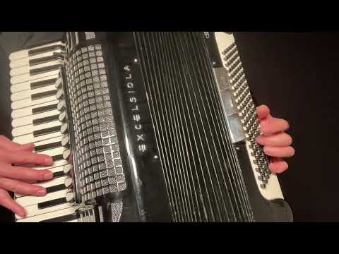 Mala djevojčica - Ivo Robić and Zdenka Vučković at the Opatija Festival in 1958 #croatia #accordion