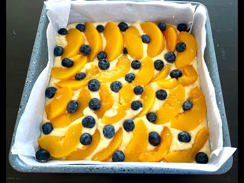 Peach and blueberry cake by Magdi