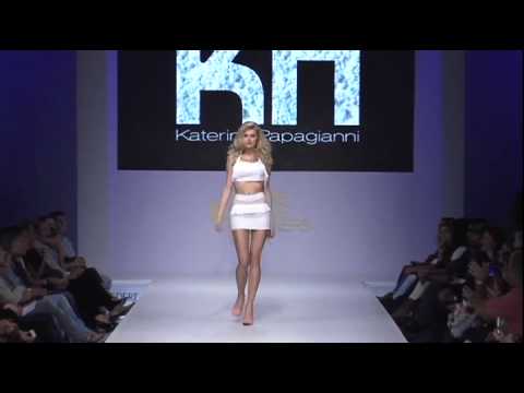 Katerina Papagianni catwalk at 14th AXDW
