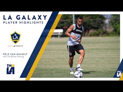 Behind the scenes: Pele van Anholt's first training session with the LA Galaxy