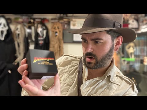 SalesOne Indiana Jones Staff of Ra headpiece necklace. God damn what a mouthful