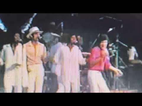 Frankie Valli 1978 Concert in New York Central Park, Sings Native New Yorker