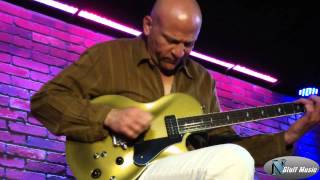 Video thumbnail for Vox SSC-55 - Series 55 Electric Guitar by N Stuff Music