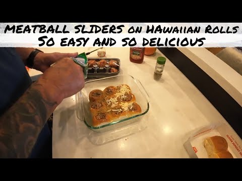 Delicious Hawaiian Roll Meatball Sliders Recipe!