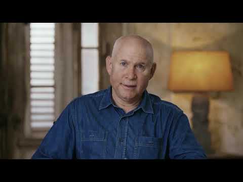 Masters of Photography: Lesson 7 with Steve McCurry - STREET PHOTOGRAPHY: SPONTANEOUS MOMENTS
