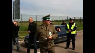 Protest na granicy - blokada przejścia granicznego w Grzechotkach (4)