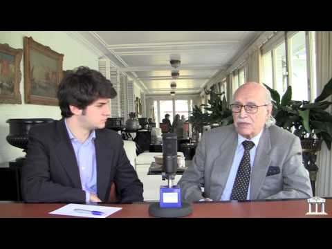 MONÓLOGOS EN SOMOSAGUAS: LA DEFORMACIÓN DEL IDIOMA