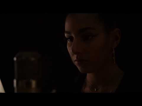 Vega Almohalla - La niña de la Amapola (Lyric Video)