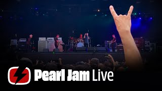 Pearl Jam - Berlin 2022 - Elderly woman behind the counter in a small town - Germany