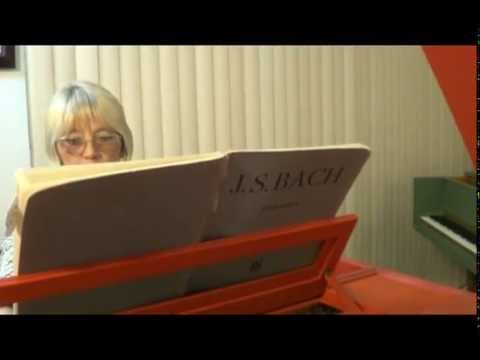Harpsichord idioms on the modern piano (J.S. Bach)- presenter Raisa Isaacs