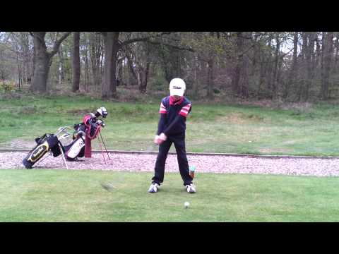 Bens golf swing at 9.mp4