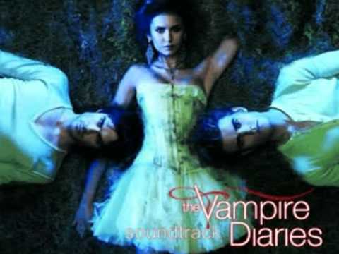 ~ ♥ ~ The Vampire Diaries S02 Soundtrack ~ ♥ ~  Dragonette - We Rule The World.wmv