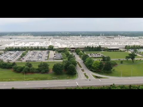 , title : 'Visita a la Fábrica de Toyota en Georgetown, Kentucky, Estados Unidos'