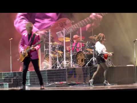 Rod Stewart Maggie May Dunedin 2023