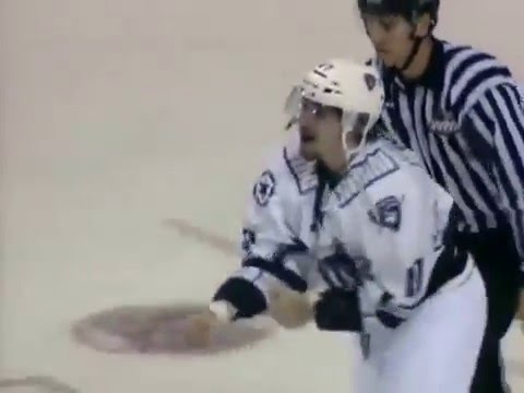 Mario Grman vs Josh Thrower