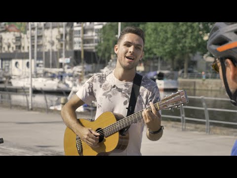 I play for strangers (The Busk - Before you go)