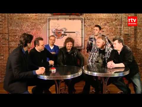 download lagu mp3 mp4 Mooi Studio, download lagu Mooi Studio gratis, unduh video klip Mooi Studio