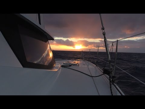 68 - Sailing to Fiji with No Mainsail