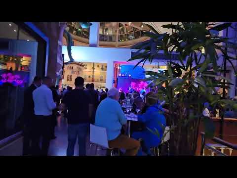 Live-Band Copacabana spielt Mustang Sally  von The Commitments