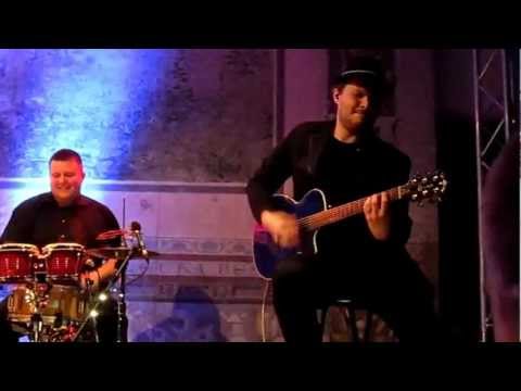 Katarína Knechtová-Acoustic tour 2013 (Naoko spím) /live/