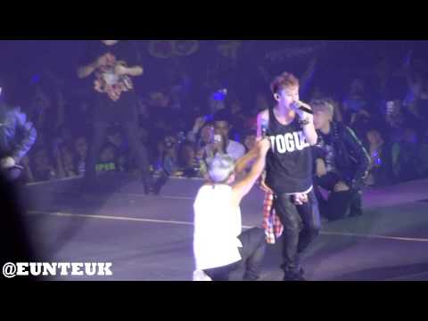 130616 Super Junior Super Show 5 in Hong Kong - Shake It Up (Eunhyuk Focus)