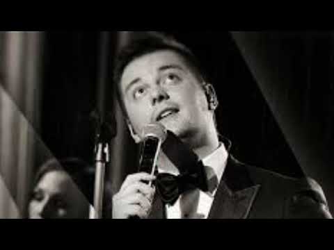 Dainotas Varnas ir jo atliekama daina "Sena abėcėlė" (2015 versija).