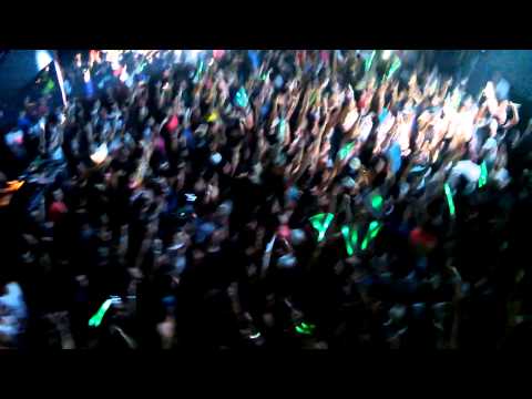 Bingo Players, Bassjackers, and MakJ do a sit down