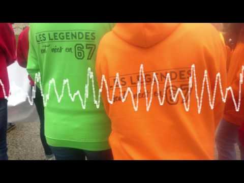 Le défilé des classes en "7" à Pontarlier