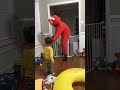 Elmo S Surprise Moment
