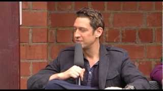 Robert Gant (Ben in \