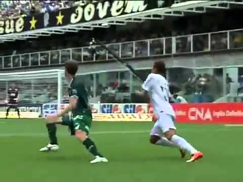 Neymar Amazing New Skills - Santos vs Guarani  (16_03_2013)