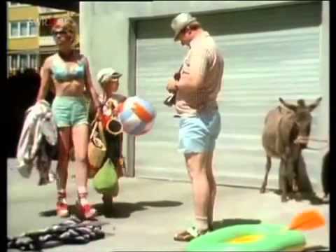 Clip: Loriot - Schau mal Mutti ein Esel