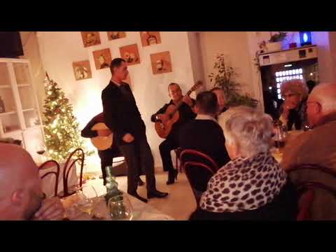 Luís Moreno fadista "POR UM ACASO"