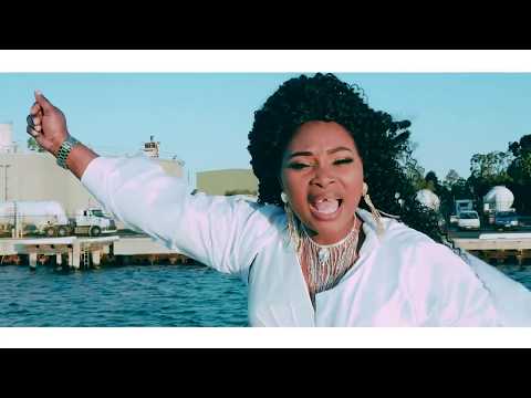 JOLIE MPIA -  ALINGI NGA (Official Video)