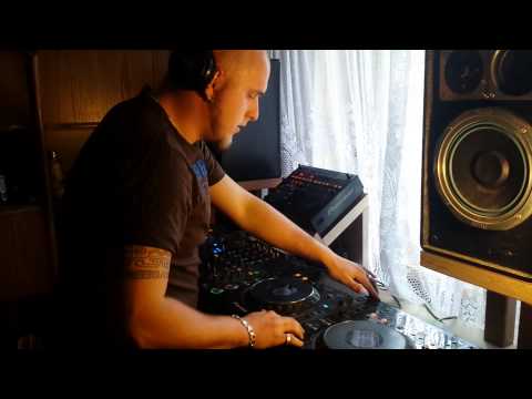 Kowal House Gangster technika łokcia