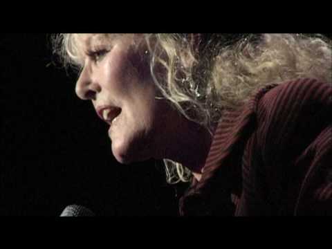 Petula Clark - Tell me it's not true (Live Olympia)