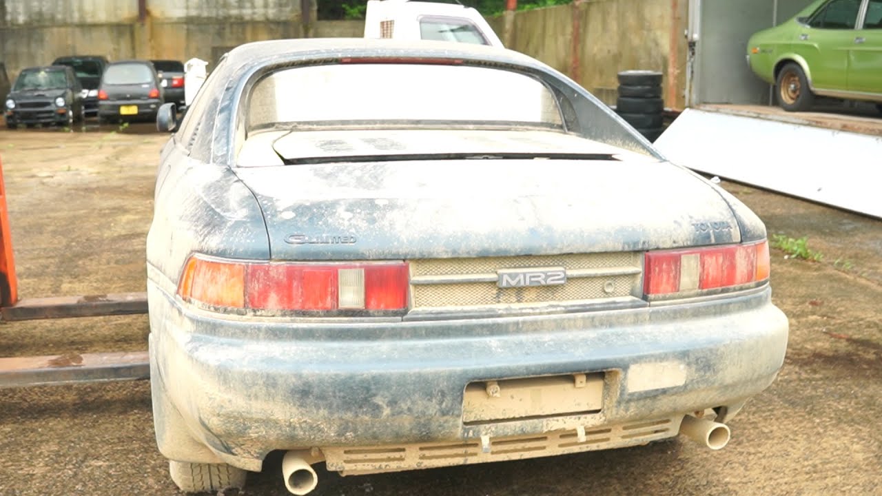 Restore Abandoned for 18 years Barnfind MR2 - Restoration MR2 Ep. 1