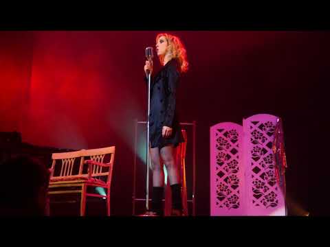 Kiara Sasso - Roxie (Silhuetas)