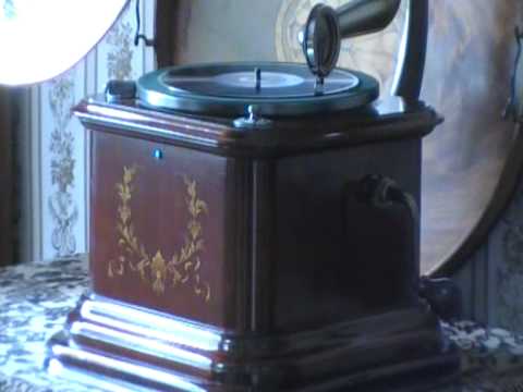 To The Rhythm Of The River Rhine - Don Bestor and his Orchestra