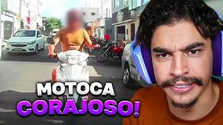 BISTECONE REAGINDO A SUSTOS DE MOTO