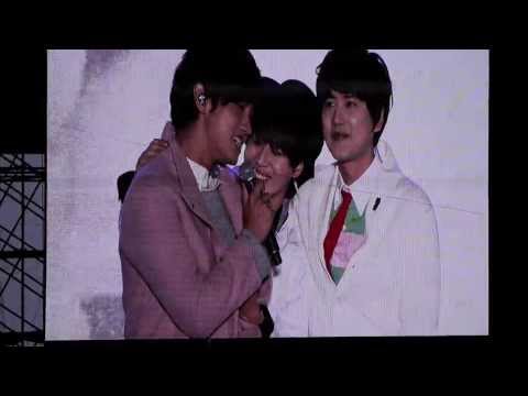 131019 Kyuhyun Changmin feat.Taemin - Just The Way You Are (Screen Focus) at SM Town in Beijing