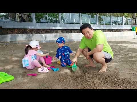 MAIN PANTAI DI HOTEL ASTON ANYER SERU BANGET