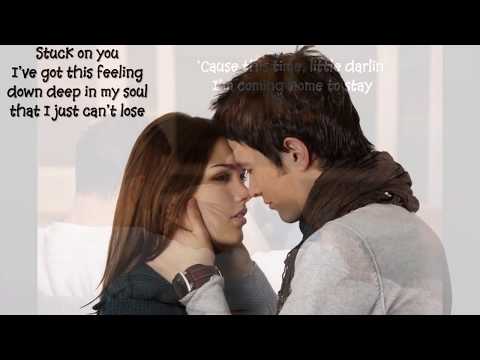 Darius Rucker/Lionel Richie - Stuck On You