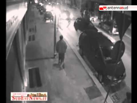 TG 02.04.12 Investe donna a Bitonto, il video dell'incidente