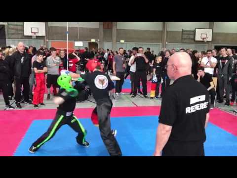 2017-03-18 WKU BWM Tyler Felde- Sugambrer Fightclub- Sieg im Viertelfinale LK 45kg