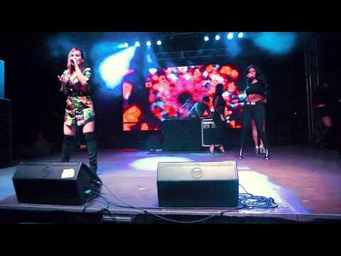 Concierto en La Covacha (Miami) AleksiaOficial