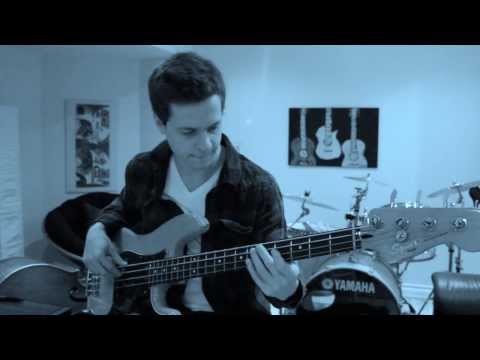 U2 & Coco Freeman - I Still Haven't Found What I'm Looking For [Bass Cover]