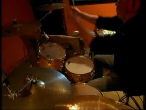 Soundchecking the Drums